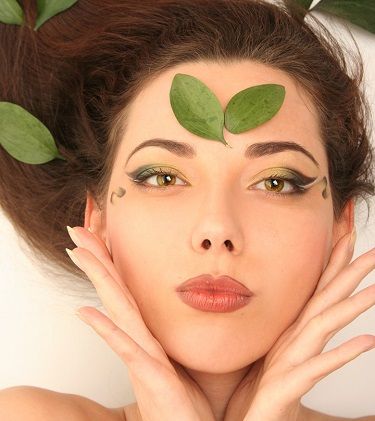 العناية بالبشرة