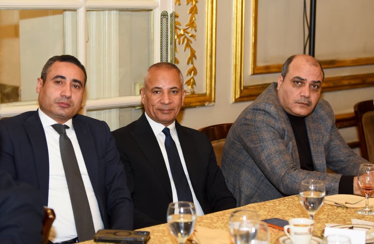 الإعلامي أحمد موسى والدكتور محمد الباز الإعلامي أحمد موسى والدكتور محمد الباز