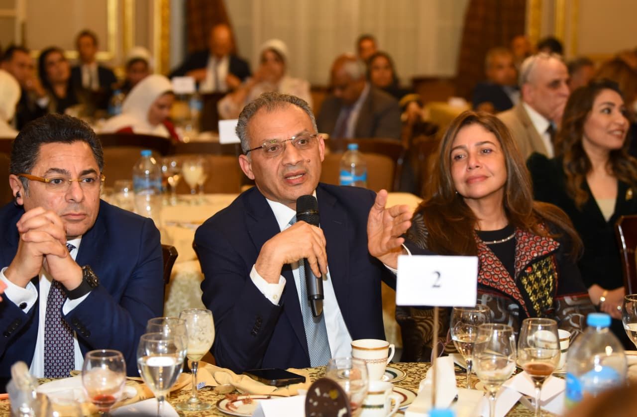 الدكتور محمد فايز فرحات الدكتور محمد فايز فرحات