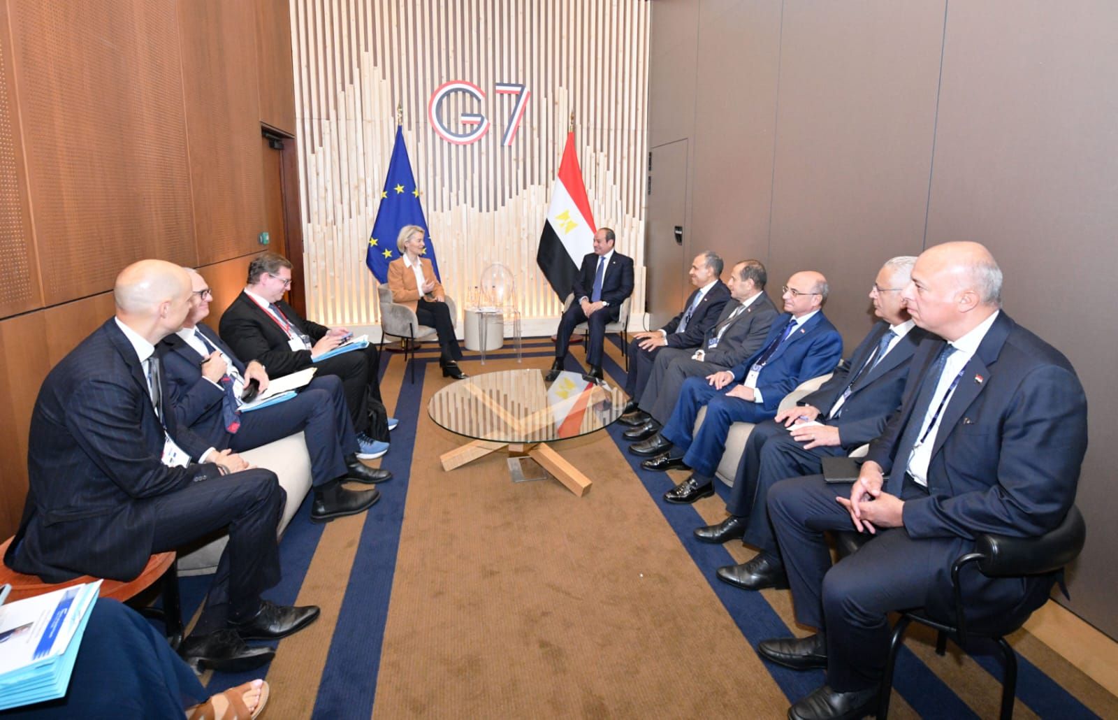 الرئيس السيسي يلتقى أورسولا فون دير لاين رئيسة المفوضية الأوروبية على هامش قمة مجموعة السبع