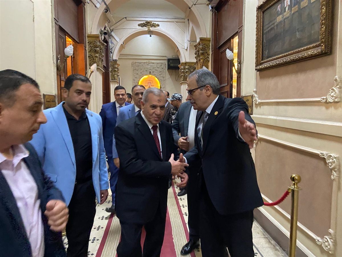 رئيس محكمة استئناف القاهرة يستقبل رئيس القضاء الأعلى، فيتو