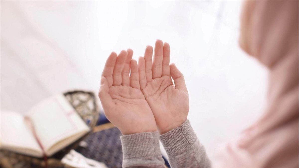  دعاء ليلة الجمعة الأخيرة من <a href=