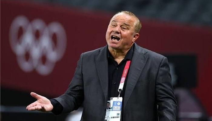 شوقي غريب، فيتو