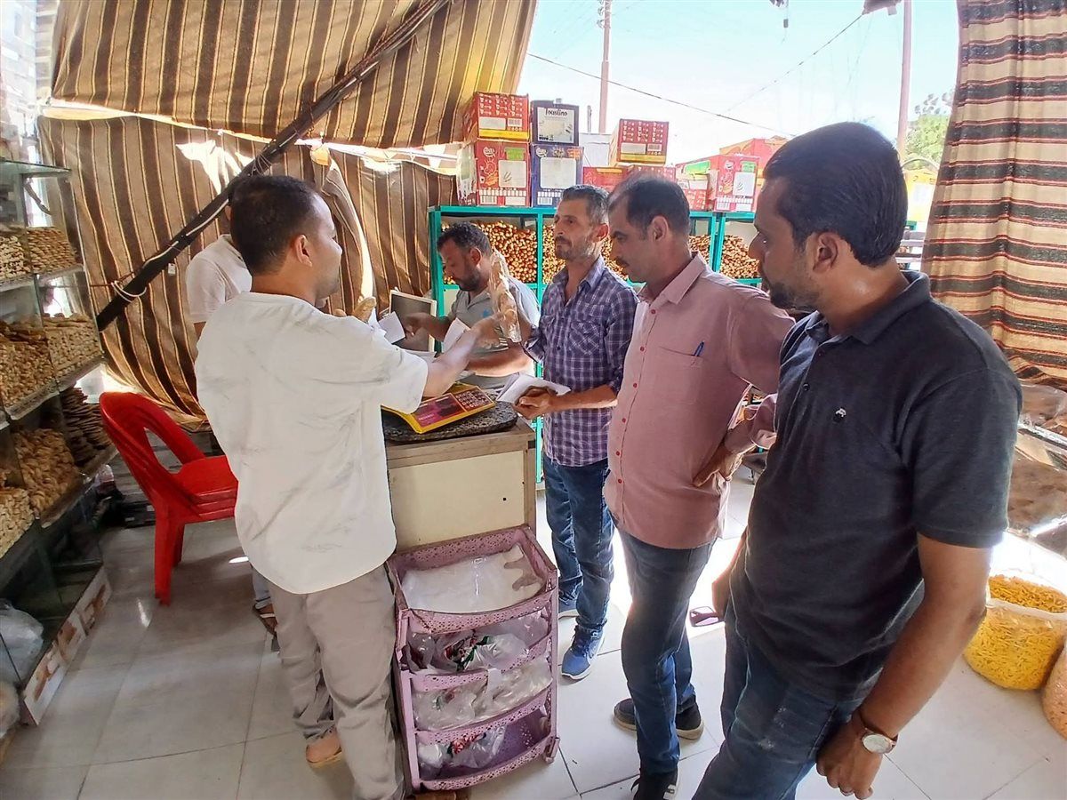 حملة مكبرة على الأسواق والمخابز بالخارجة في الوادي الجديد 