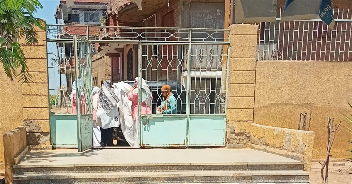 ولادة داخل توك توك امام وحدة صحية، فيتو 