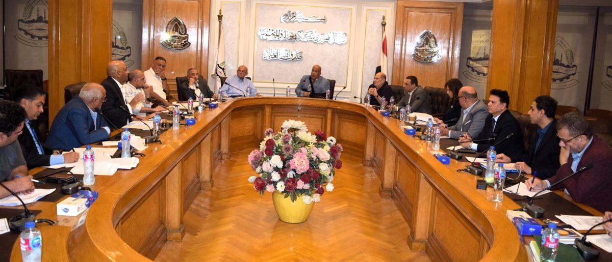 خلال اجتماع مجلس إدارة غرفة القاهرة، فيتو