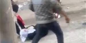 ضربها بالعكاز.. القبض على متهم بالتعدي على مسنة أمام مسجد بالمحلة الكبرى