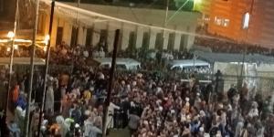 تشييع
      جثامين
      7
      ضحايا
      حادث
      الطريق
      الإقليمي
      بقرية
      معصرة
      صاوي
      في
      الفيوم