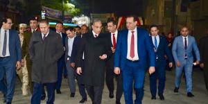 في أجواء من المحبة والسلام.. مدير أمن الفيوم يهنئ الأخوة الأقباط بعيد الميلاد ويؤكد: مصر نسيج واحد