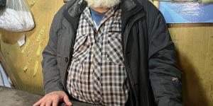 خمسون عامًا من الكفاح .. حكاية السايس خلف ماكينة الخياطة بكفرالشيخ