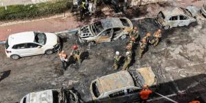 القصف الأمريكي يركز على الصواريخ.. وانفجارات هائلة بأصفهان