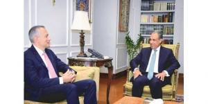 وزير الخارجية يؤكد أهمية بدء اللجنة الوطنية لإدارة غزة بممارسة مهامها تمهيداً لعودة السلطة الفلسطينية