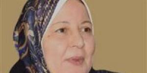 تكليف أمل الهواري مديرًا لمجموعة مدارس 30 يونيو خلفًا لهشام جعفر