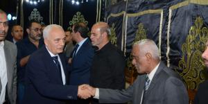 د. رضا حجازي امين التعليم بمستقبل وطن يؤدي واجب العزاء في الزميل مصطفى الشربيني مسؤول ملف البرلمان بموقع تحيا مصر