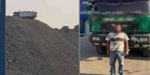 ضبط سائق ألقى الأتربة والحجارة من هضبة المقطم معرضًا المواطنين للخطر