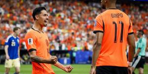هولندا ضد السويد.. جاكبو يحرز الهدف الرابع لهولندا أمام السويد في كأس العالم بعد مرور 55 دقيقة