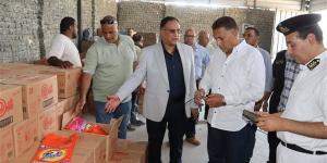 محافظ القليوبية يضبط مخزنًا لإعادة تعبئة منظفات مجهولة المصدر ويوجه باتخاذ الإجراءات القانونية