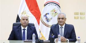 وزيرا الإنتاج الحربي والعمل يتفقان على خطة للتدريب المهني وتأهيل الشباب لسوق العمل
