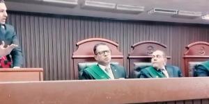 المشدد 15 عامًا للأم وشريكها بعد تعذيب طفلها حتى الموت في شبرا الخيمة