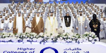 منصور بن محمد: بناء الإنسان انطلاقة لمسيرة التنمية