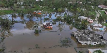 «ميليسا» يضرب كوبا بقوة ويتسبب بدمار في جامايكا