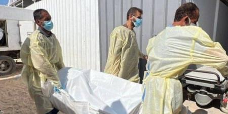 الاحتلال يسلم 30 جثمانا لشهداء من قطاع غزة