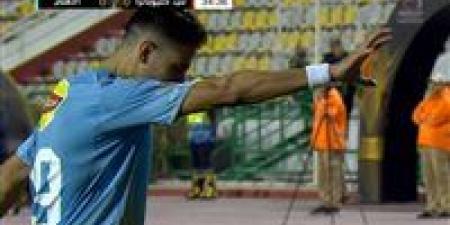 كأس
      عاصمة
      مصر:
      طاهر
      محمد
      طاهر
      يسجل
      الهدف
      الأول
      للأهلي
      في
      مرمى
      سيراميكا
      كليوباترا