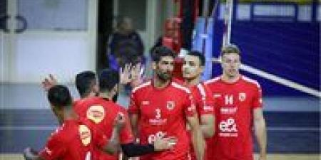 اليوم..
رجال
طائرة
الأهلي
يواجه
مصر
للبترول
في
دوري
المرتبط