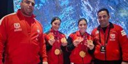 ميرنا
      وحبيبة
      تحصدان
      15
      ميدالية
      لمصر
      في
      رفع
      الأثقال
      بقطر