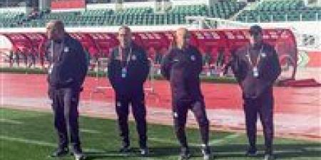 قبل
      ساعات
      من
      انطلاق
      أمم
      أفريقيا..
      الجهاز
      الفني
      لمنتخب
      مصر
      في
      جولة
      تفقدية
      للملعب