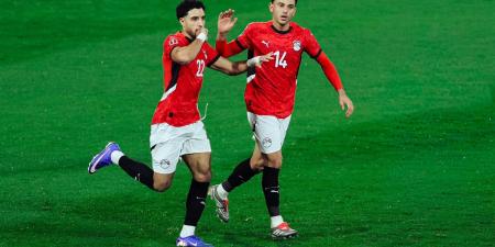 زيزو
      في
      الهجوم
      ومفاجأة
      في
      الدفاع..
      حسام
      حسن
      يعلن
      تشكيل
      منتخب
      مصر
      الرسمي
      أمام
      جنوب
      إفريقيا