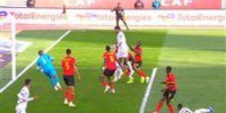 منتصف الشوط الأول: استمرار التعادل السلبي بين منتخب مصر وأنجولا في كأس أمم أفريقيا