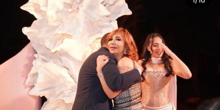 لميس الحديدي بعد خطوبة ابنها: كنت محاطة بـ طوفان من الحب