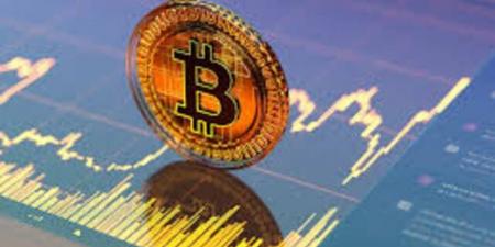 "بيتكوين" تتجاوز 72 ألف دولار وسط تفاؤل حذر
