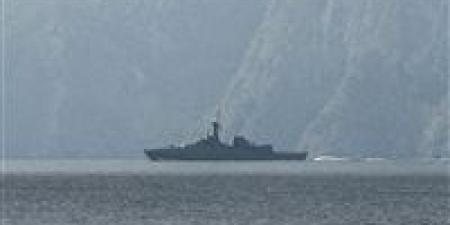 سابقة منذ الحرب.. سفن حربية أمريكية تعبر هرمز دون تنسيق مع طهران