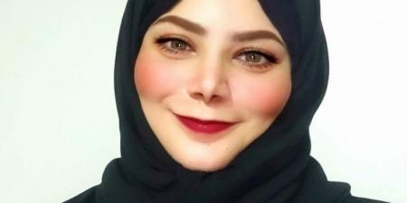 موسم الورد الطائفي... ما يفعله الجمال بصمت