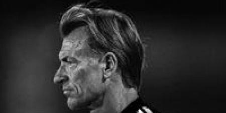 أزمة داخل المنتخب السعودي.. كواليس رحيل رينارد والشرط الجزائي