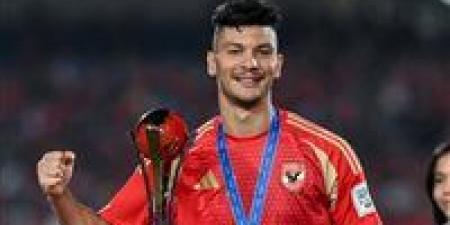 والد أشرف داري: لا تواصل من الأهلي واللاعب مستمر مع كالمار