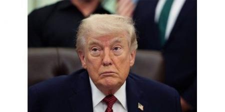 ترامب يمدد الإعفاء من قانون «جونز» 90 يوماً لضمان تدفق منتجات الطاقة والمواد الصناعية وضرورات الزراعة