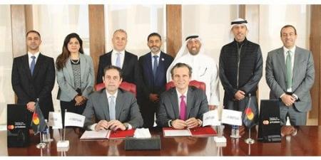 «الخليج» يجدد التعاون الإستراتيجي مع «ماستركارد»