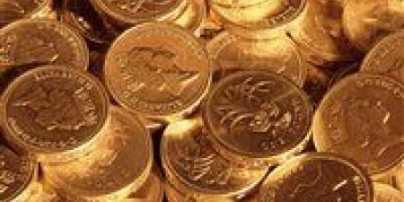 سعر الجنيه الذهب اليوم الإثنين في مصر.. فرصة للشراء بعد هبوط الأسعار؟