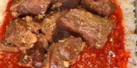 سر الطعم الفندقي..أروع صلصة فتة بشوربة النخاع والثوم الذهبي