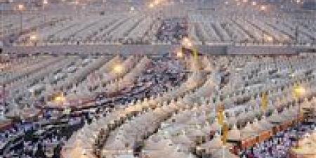 السعودية ترفع الطاقة الاستيعابية لمشعر منى وتستكمل تجهيز 54 ألف مخيم لاستقبال طلائع الحجاج في يوم التروية