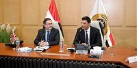 وزارة الصناعة تستضيف مائدة مستديرة للشركات البريطانية العاملة في مصر