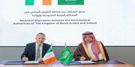 المملكة و"إيرلندا" توقعان سجل مباحثات لتعزيز التعاون في مجال النقل الجوي