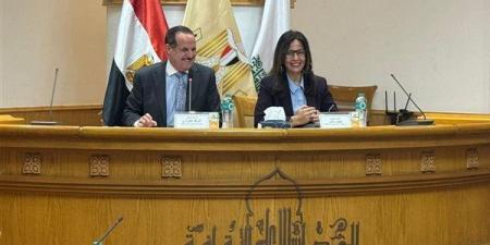 جيهان زكي تستعرض إنجازات "الـ100 يوم الأولى" وتعلن ملامح المشروع القومي "الثقافة حياة"