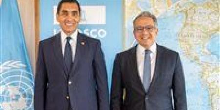 جوهر نبيل يلتقي خالد العناني بمقر اليونسكو لتعزيز التعاون الرياضي والشبابي