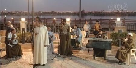 «شارع الفن» يضيء كورنيش بني سويف بعروض موسيقية وتراثية مبهرة