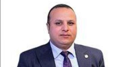 لماذا يقع المتفوقون في أخطاء داخل لجنة الامتحان؟.. خبير تربوي يكشف الأسباب الخطيرة وراء فقدان الدرجات