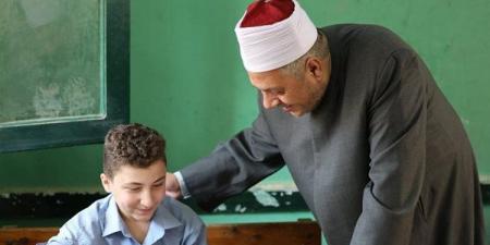 اليوم، امتحان اللغة "الإنجليزية" لطلاب القسم العلمي للثانوية الأزهرية